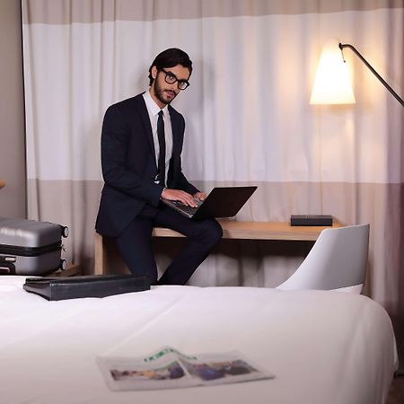 Ibis Casablanca Sidi Maarouf Hotel ภายนอก รูปภาพ